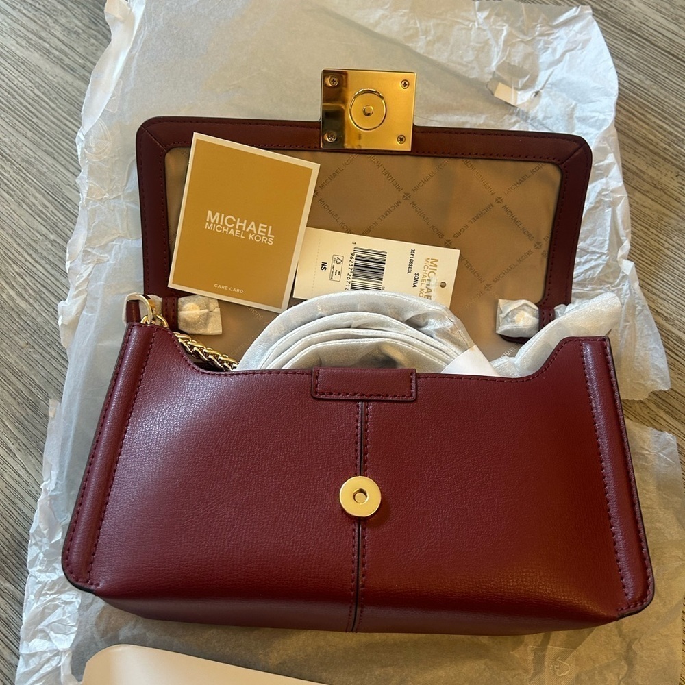 Bnwt MICHAEL KORS Sonia medium genuine leather shoulder handbag in dark cherry. - Picture 5 of 9